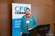 Олег Мартеняк
Директор по клиентскому сервису
Инвитро